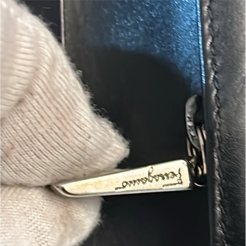 Salvatore Ferragamo Black Leather Bi-Fold Long wallet